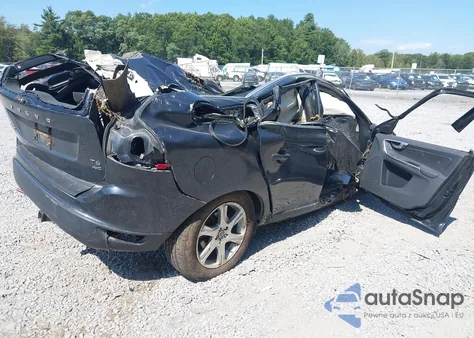 2013 Volvo Xc60 T6/T6 Platinum/T6 Premier Plus/T6 R-Design/T6 R-Design Platinum/T6 R-Design Premier Plus z USA, uszkodzony, nr VIN YV4902DZ7D2468066